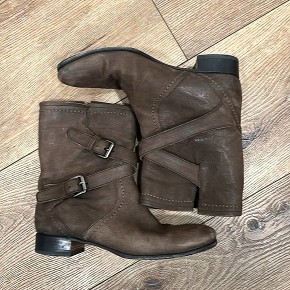Prada Brown Leather Moto Ankle Boots Size 38 1/2/8.5US - Picture 1 of 9